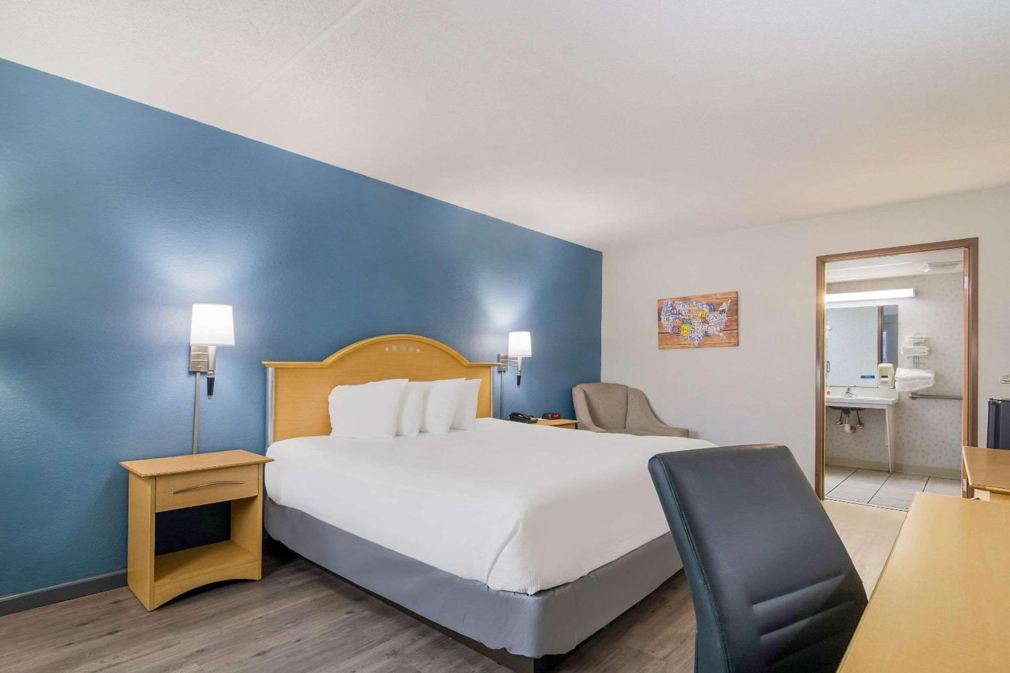 King Room